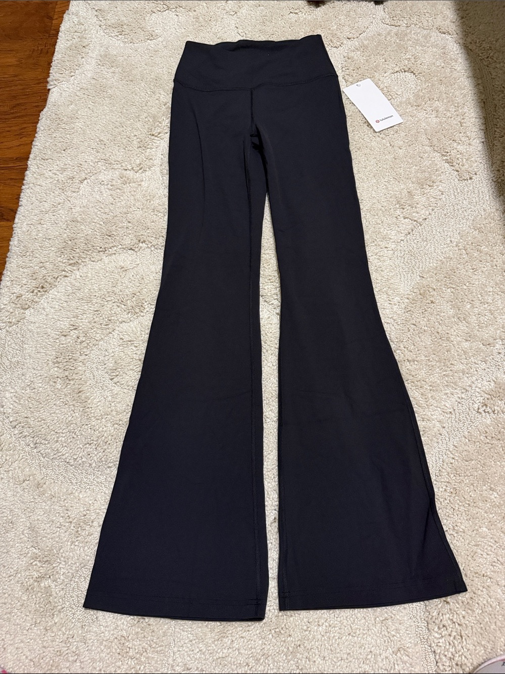 Lululemon SHR Flared Pant *Regular
